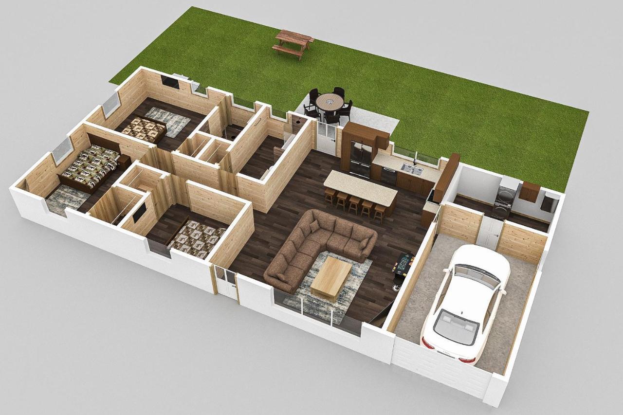 Holiday home The Brick House: Brand New! 3 Bedroom With Private Driveway *